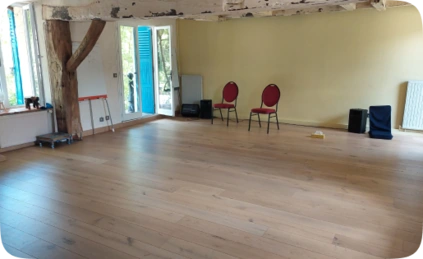 Salle-amenageable Salle située au Moulin de l’île aménageable selon les besoins